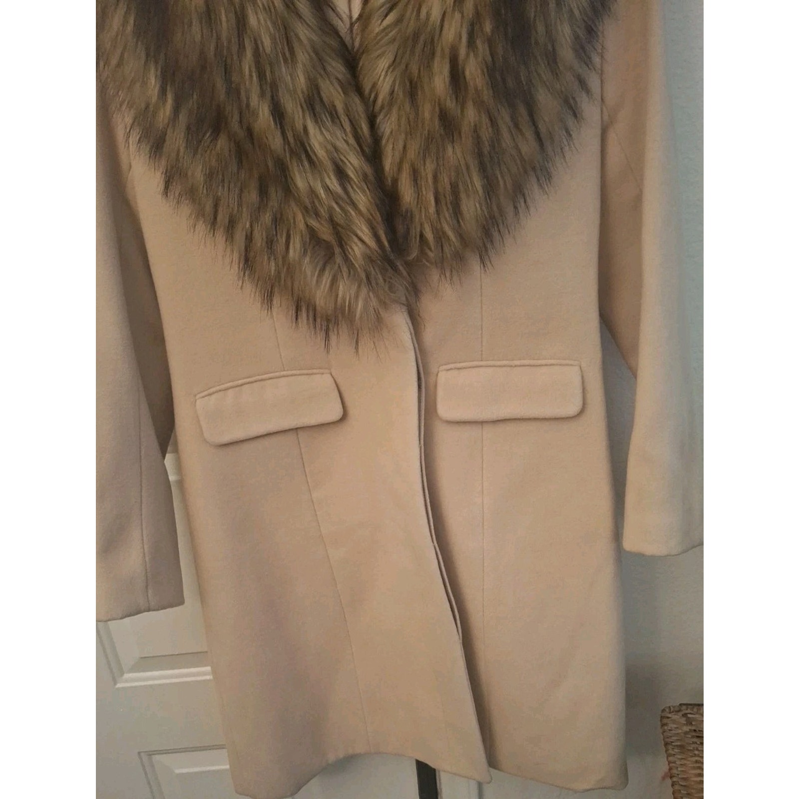 Donna Salyers Fabulous-Furs Coat Faux Fur Collar Size Small Trench Coat Style — image 3 of 7